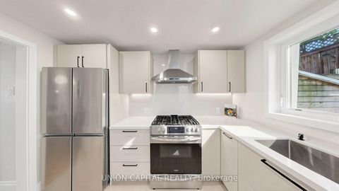 Photo 12 at 944 Dundas Street E, South Riverdale, Toronto