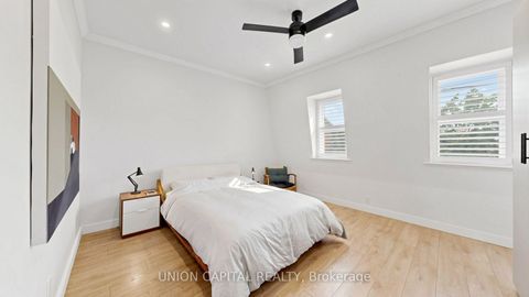Photo 24 at 944 Dundas Street E, South Riverdale, Toronto