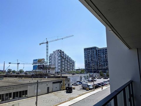 Photo 17 at 206 - 12 Bonnycastle Street, Waterfront Communities C8, Toronto