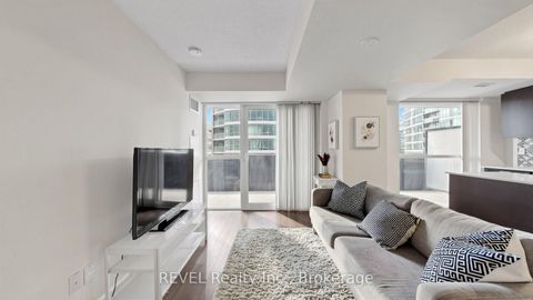 Photo 10 at 306 - 352 Front Street W, Waterfront Communities C1, Toronto