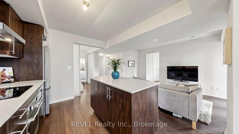 Photo 17 at 306 - 352 Front Street W, Waterfront Communities C1, Toronto