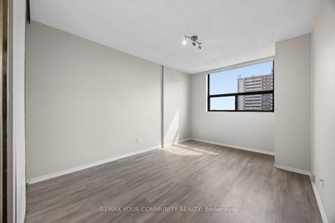 Photo 5 at 804 - 10 Tangreen Court, Newtonbrook West, Toronto