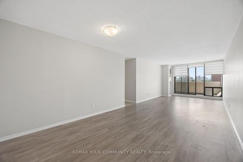 Photo 14 at 804 - 10 Tangreen Court, Newtonbrook West, Toronto