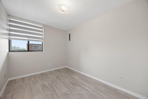 Photo 18 at 804 - 10 Tangreen Court, Newtonbrook West, Toronto