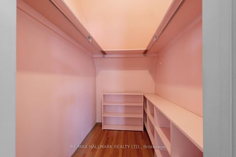 Photo 20 at 691 Conacher Drive, Newtonbrook East, Toronto