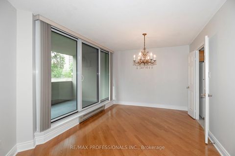 Photo 11 at 105 - 95 La Rose Avenue, Humber Heights, Toronto