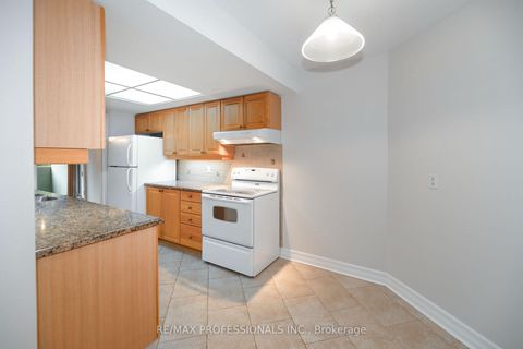 Photo 15 at 105 - 95 La Rose Avenue, Humber Heights, Toronto