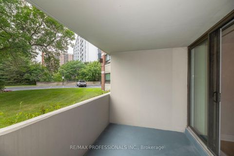 Photo 27 at 105 - 95 La Rose Avenue, Humber Heights, Toronto