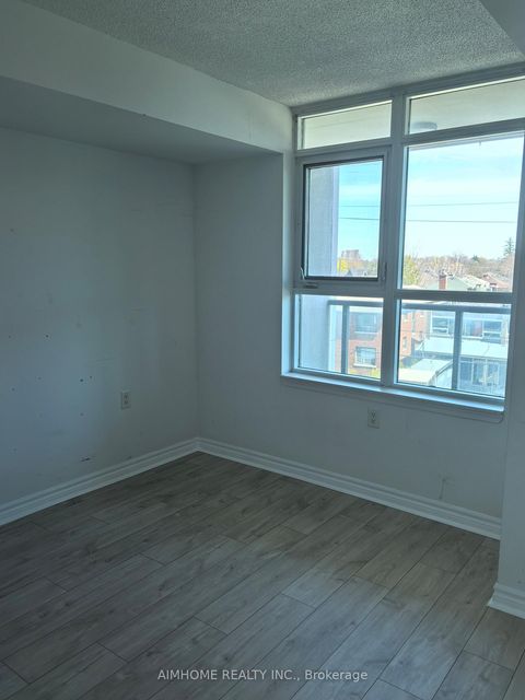 Photo 6 at 410 - 3830 Bathurst Street, Clanton Park, Toronto