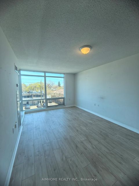 Photo 10 at 410 - 3830 Bathurst Street, Clanton Park, Toronto