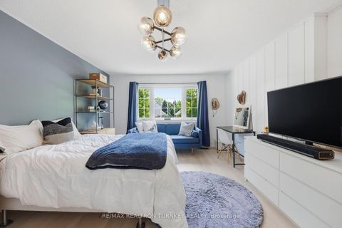 Photo 21 at 818 Exceller Circle, Wyndham, Newmarket