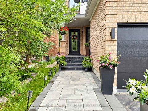 Photo 1 at 161 Austin paul Drive N, Summerhill Estates, Newmarket