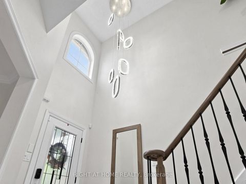 Photo 18 at 161 Austin paul Drive N, Summerhill Estates, Newmarket