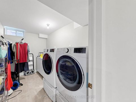 Photo 32 at 161 Austin paul Drive N, Summerhill Estates, Newmarket