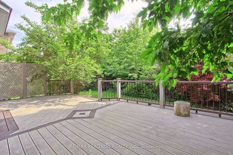 Photo 47 at 19 Crystal Drive N, Mill Pond, Richmond Hill