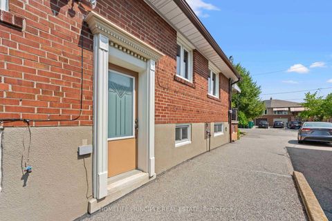 Photo 17 at 24 Whitbread Crescent, Jane Heights, Toronto