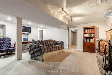 Photo 29 at 62 Ardgowan Crescent, Agincourt North, Toronto
