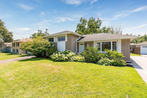Photo 0 at 89 Steel Street, Codrington, Barrie