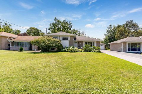 Photo 1 at 89 Steel Street, Codrington, Barrie