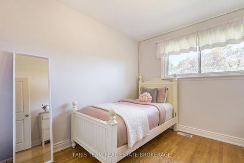 Photo 13 at 89 Steel Street, Codrington, Barrie