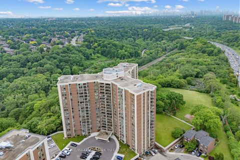 Photo 1 at 401 - 15 Vicora Linkway, Flemingdon Park, Toronto