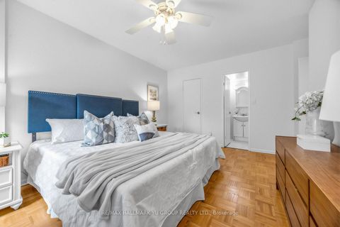Photo 12 at 401 - 15 Vicora Linkway, Flemingdon Park, Toronto