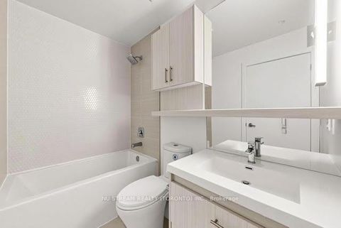 Photo 22 at 405 - 128 Fairview Mall Drive, Don Valley Village, Toronto