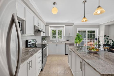 Photo 9 at 346 Doak Lane, College Manor, Newmarket