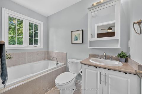 Photo 14 at 346 Doak Lane, College Manor, Newmarket