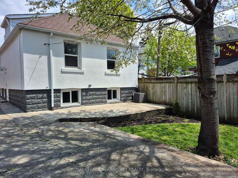 Photo 41 at 40 Leroy Avenue, East York, Toronto