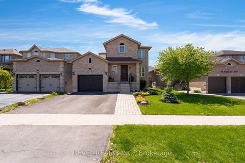Photo 1 at 69 Stephanie Lane, Painswick South, Barrie