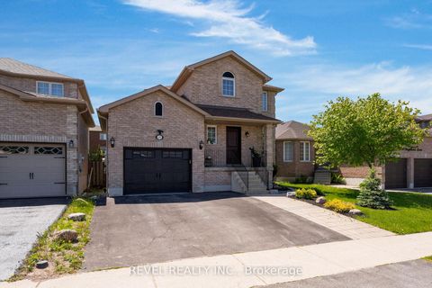 Photo 2 at 69 Stephanie Lane, Painswick South, Barrie