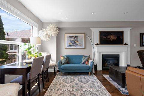 Photo 11 at 69 Stephanie Lane, Painswick South, Barrie