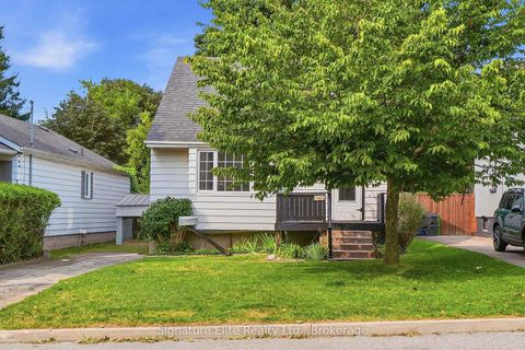Photo 5 at 76 Harewood Avenue, Cliffcrest, Toronto