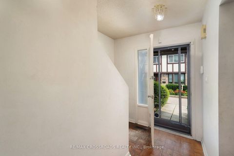Photo 5 at 93 - 100 Burrows Hall Boulevard, Malvern, Toronto