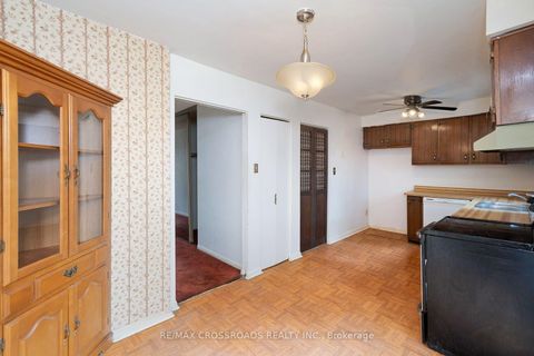 Photo 13 at 93 - 100 Burrows Hall Boulevard, Malvern, Toronto