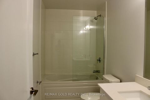 Photo 12 at 218 - 3220 Sheppard Avenue E, Sullivan, Toronto