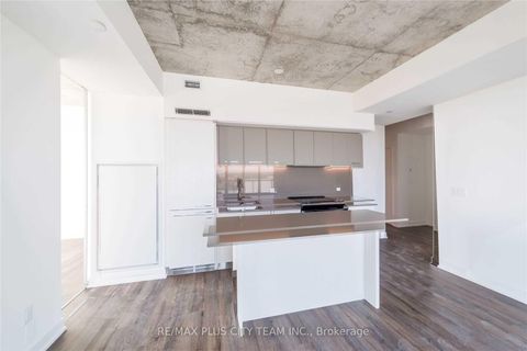 Photo 4 at 1504 - 15 Baseball Place, South Riverdale, Toronto