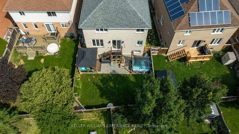 Photo 35 at 53 Sovereign's Gate, Shore, Barrie