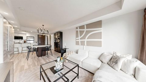 Photo 9 at 215 - 273 South Park Road, Commerce Valley, Markham