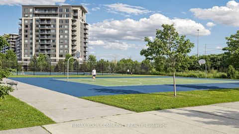 Photo 42 at 215 - 273 South Park Road, Commerce Valley, Markham