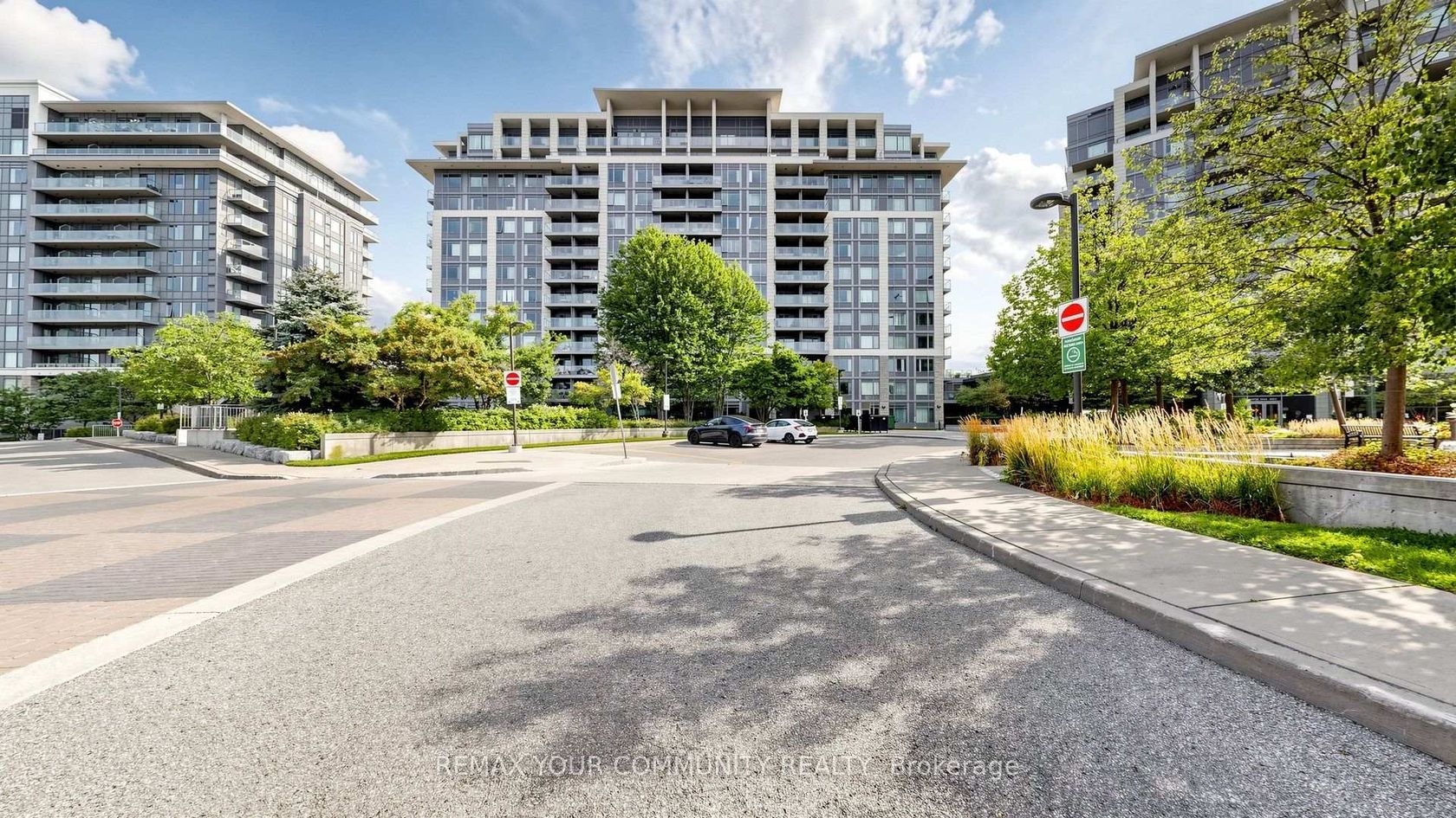 215 - 273 South Park Road, Commerce Valley, Markham 
