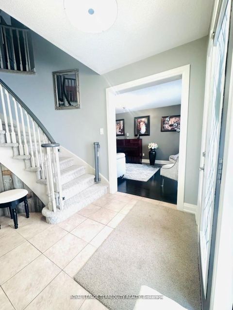 Photo 5 at 25 Jagges Drive, Edgehill Drive, Barrie