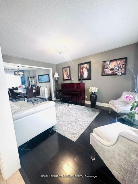Photo 6 at 25 Jagges Drive, Edgehill Drive, Barrie