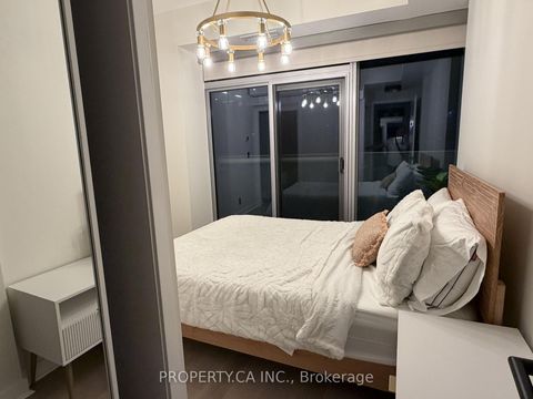 Photo 6 at 2308 - 14 York Street, Waterfront Communities C1, Toronto
