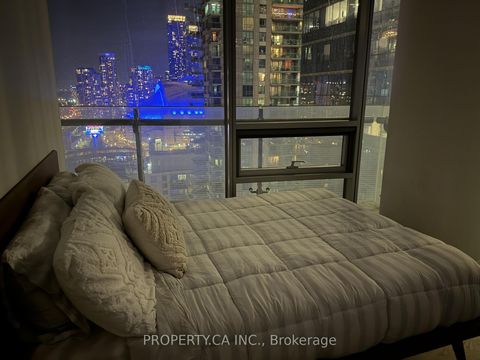 Photo 7 at 2308 - 14 York Street, Waterfront Communities C1, Toronto