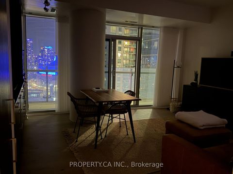 Photo 9 at 2308 - 14 York Street, Waterfront Communities C1, Toronto