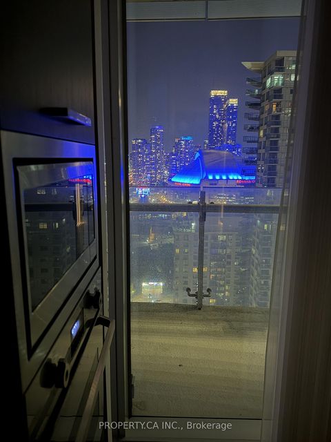 Photo 12 at 2308 - 14 York Street, Waterfront Communities C1, Toronto