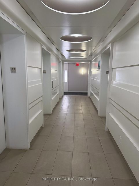 Photo 15 at 2308 - 14 York Street, Waterfront Communities C1, Toronto