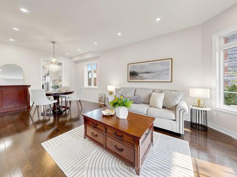 Photo 3 at 75 Pointon Street, Bayview Northeast, Aurora